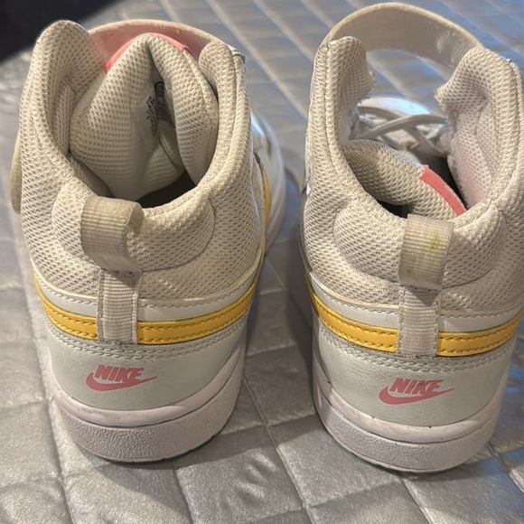 Nike Court Borough Mid 2 Casual Sneakers Summit White Kids unisex Sz 13C - Picture 8 of 13